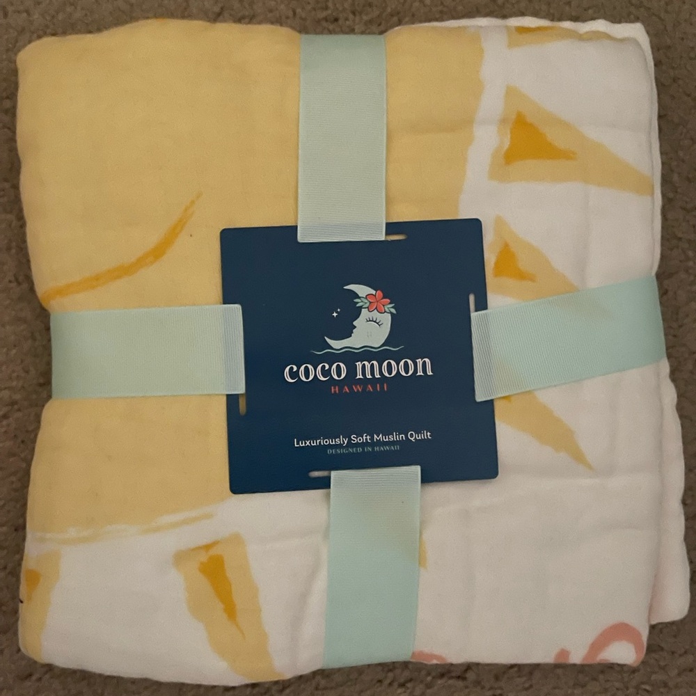 Coco Moon “You Are My Sunshine” Muslin Quilt